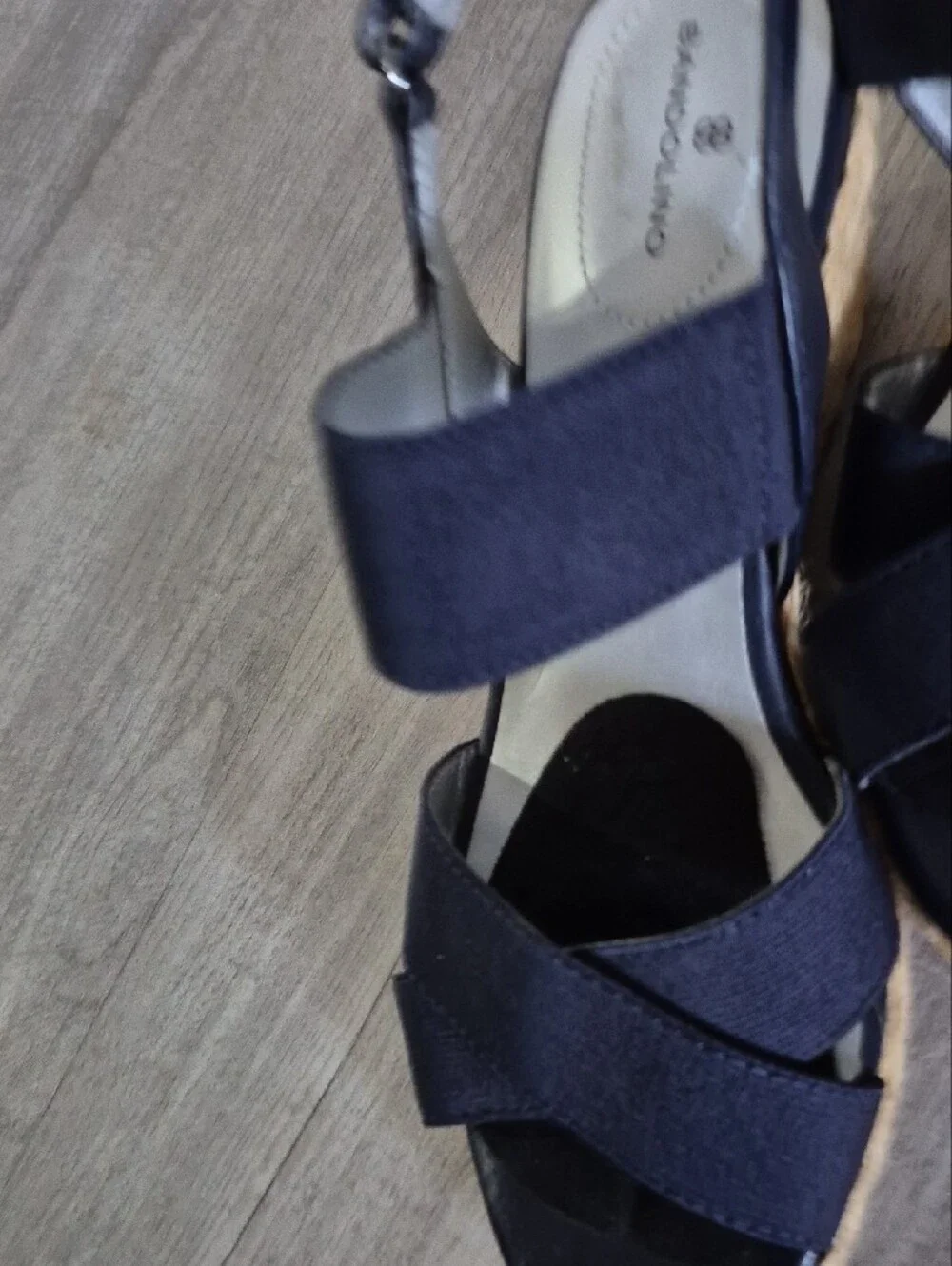 Bandolino blue wedge